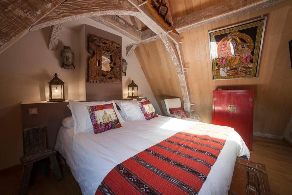 Le Clos Des Songes Saint-Leon-sur-Vezere Esterno foto