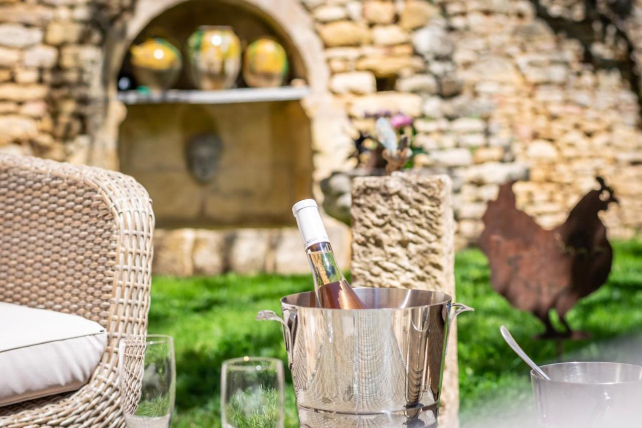Le Clos Des Songes Saint-Leon-sur-Vezere Esterno foto