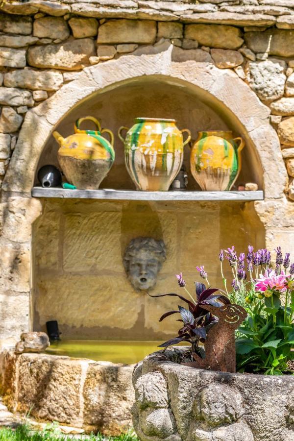 Le Clos Des Songes Saint-Leon-sur-Vezere Esterno foto