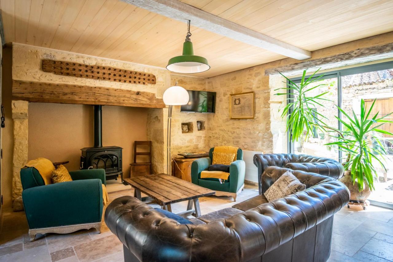Le Clos Des Songes Saint-Leon-sur-Vezere Esterno foto