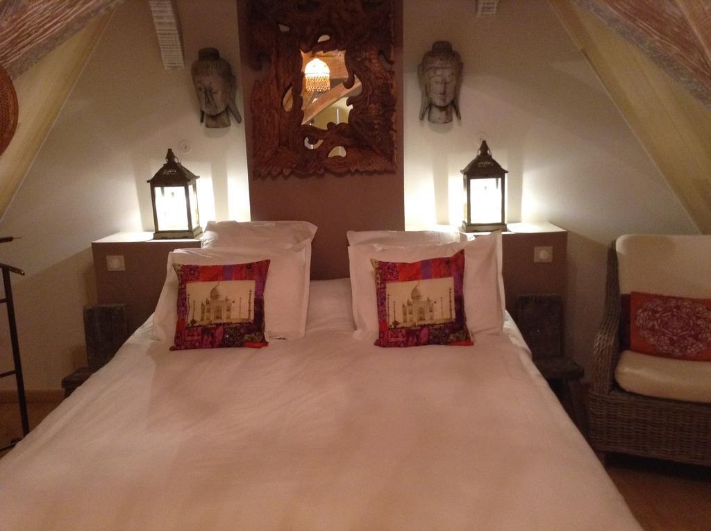 Le Clos Des Songes Saint-Leon-sur-Vezere Esterno foto